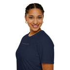 Camiseta minimalista de los Santos Contemporáneos