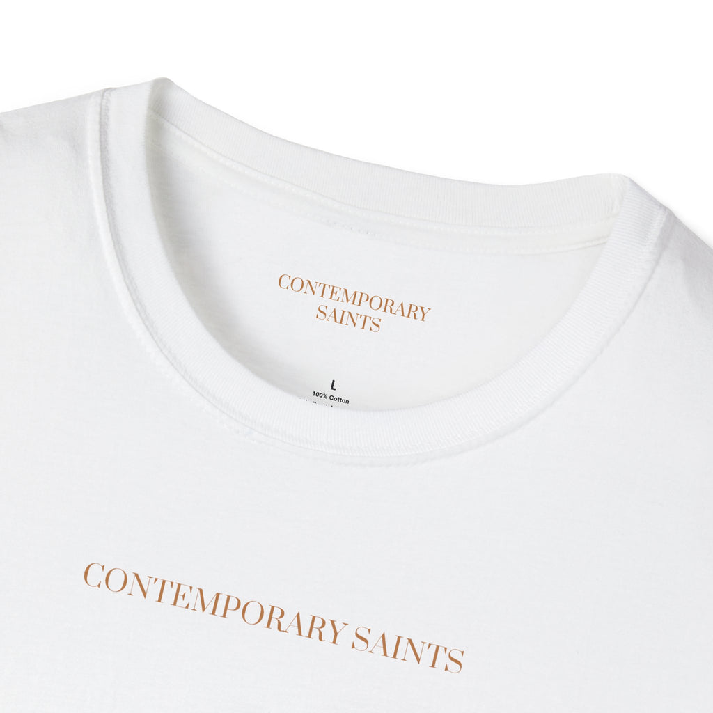 Camiseta minimalista de los Santos Contemporáneos