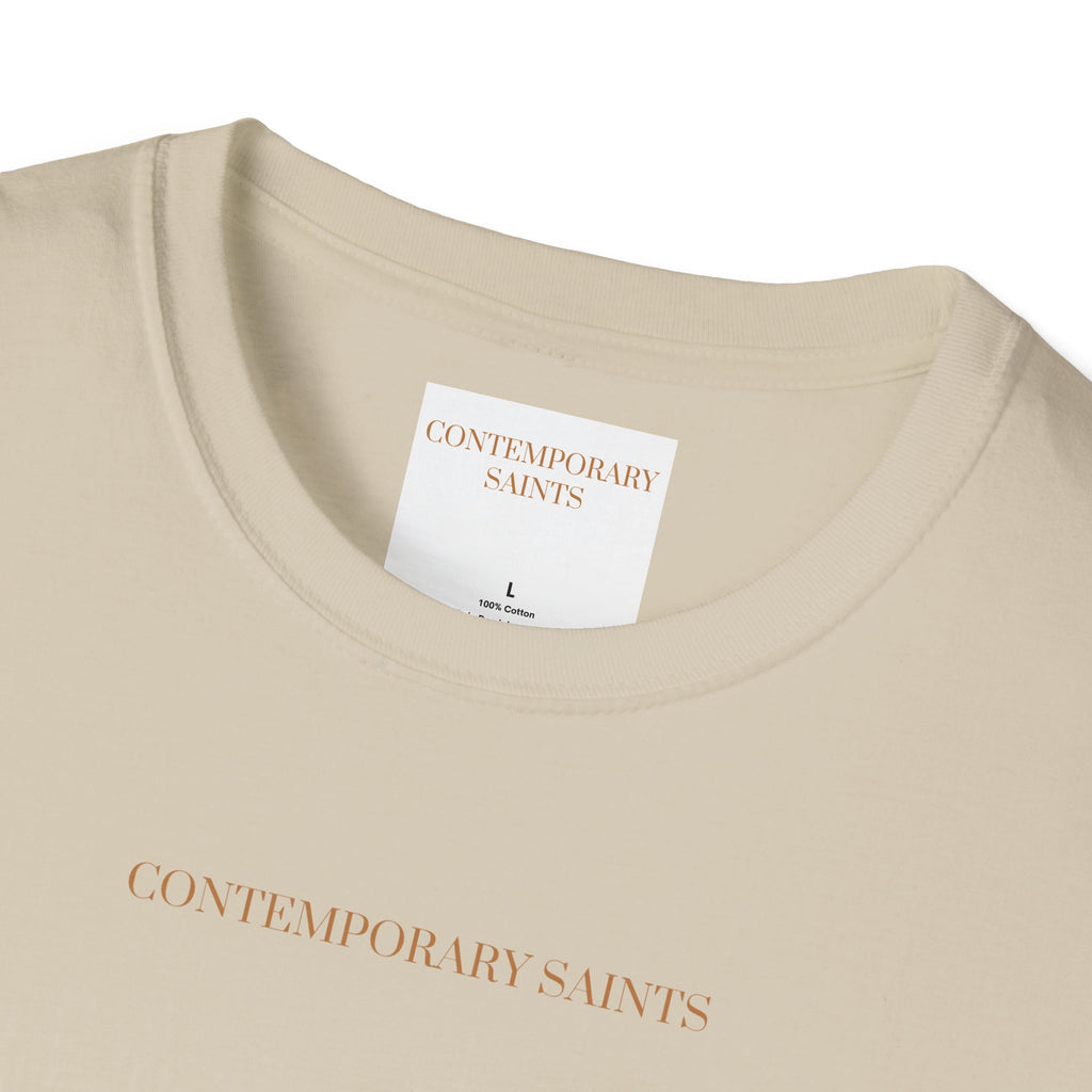 Camiseta minimalista de los Santos Contemporáneos