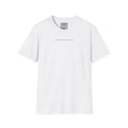 Camiseta minimalista de los Santos Contemporáneos