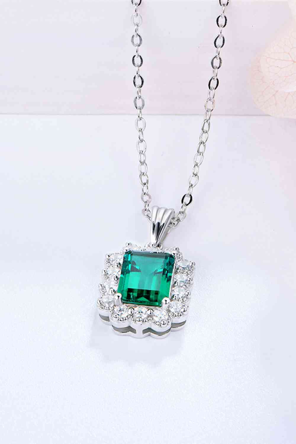 1.5 Carat Cultured Emerald Pendant 925 Sterling Silver Necklace